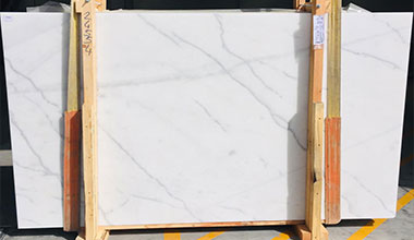 White Marble With Grey Vein